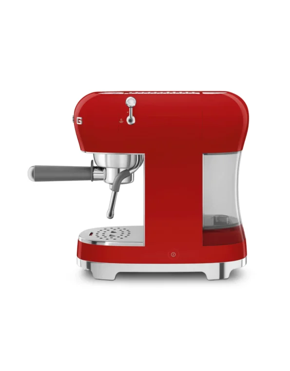smeg rouge  Ecf02rdeu