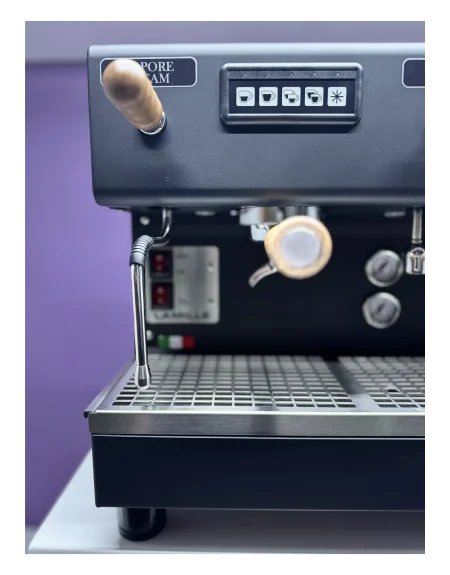 Nueva Era LaMille & LaMille 100 machine à café expresso disponible chez dz coffee machine| Nueva Era
